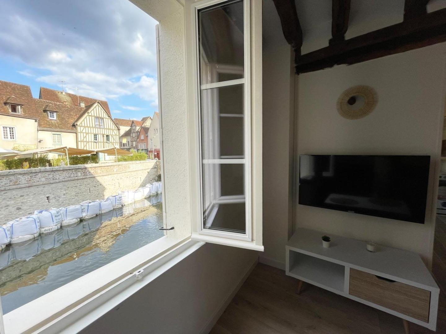 L'Eure Tranquille Apartment Chartres Bagian luar foto